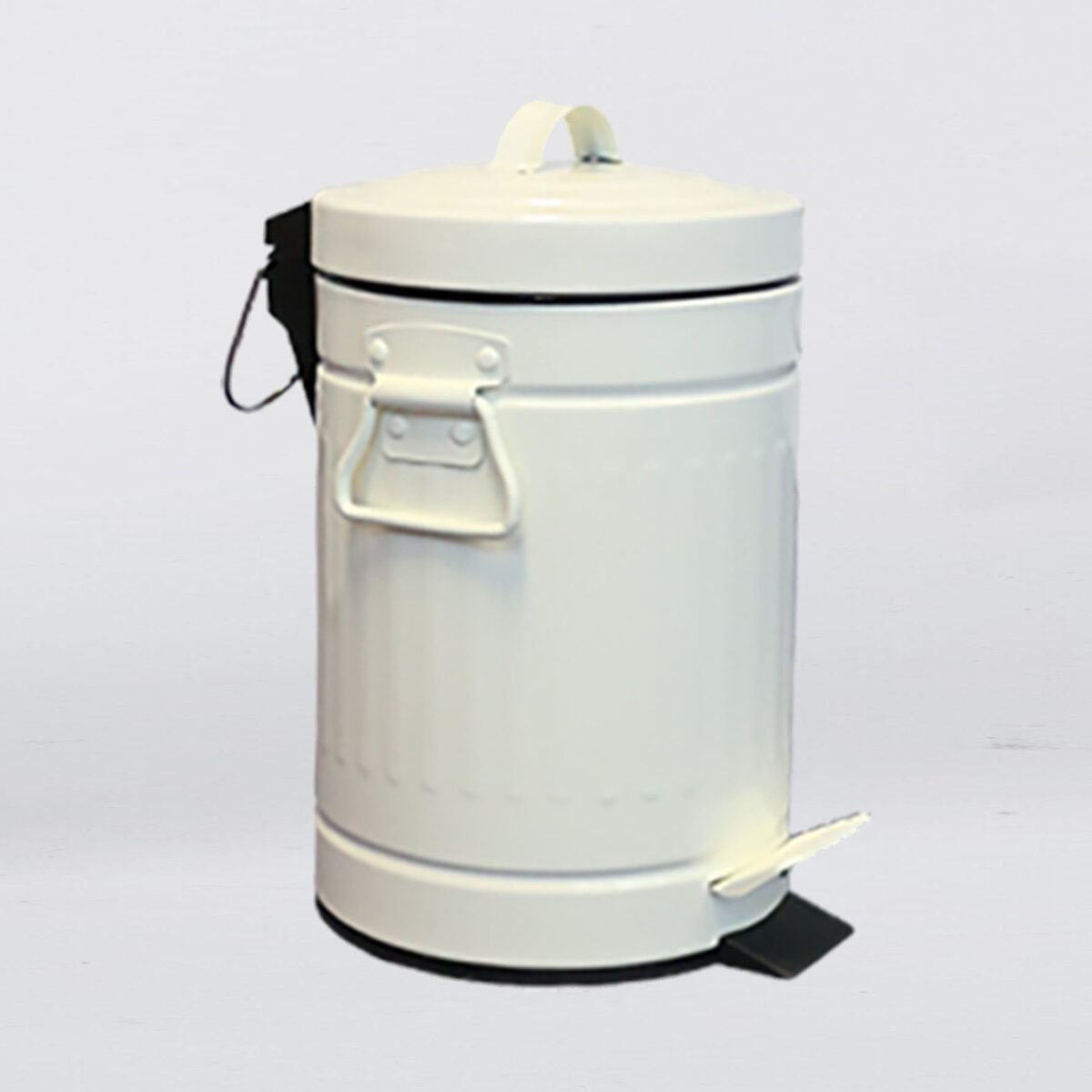 3 Litre US Style Pedal Bin In Cream